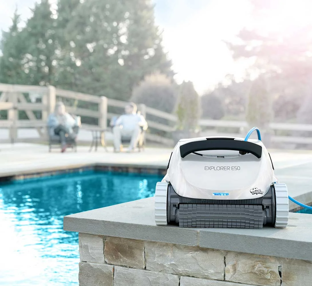 Dolphin Explorer E50 Pool Cleaner - Image 3